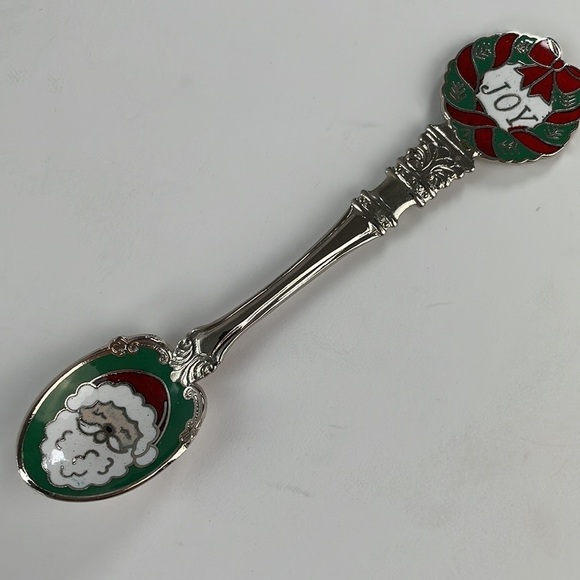 Vintage Collectable Christmas Spoons - Picture 5 of 12